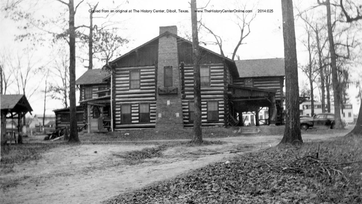003_WF_Pate_Photographs_Antlers_Hotel
