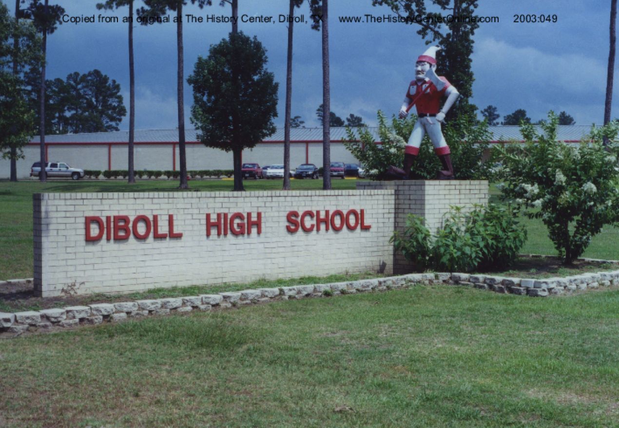 Building Diboll High School Entrance Sign
