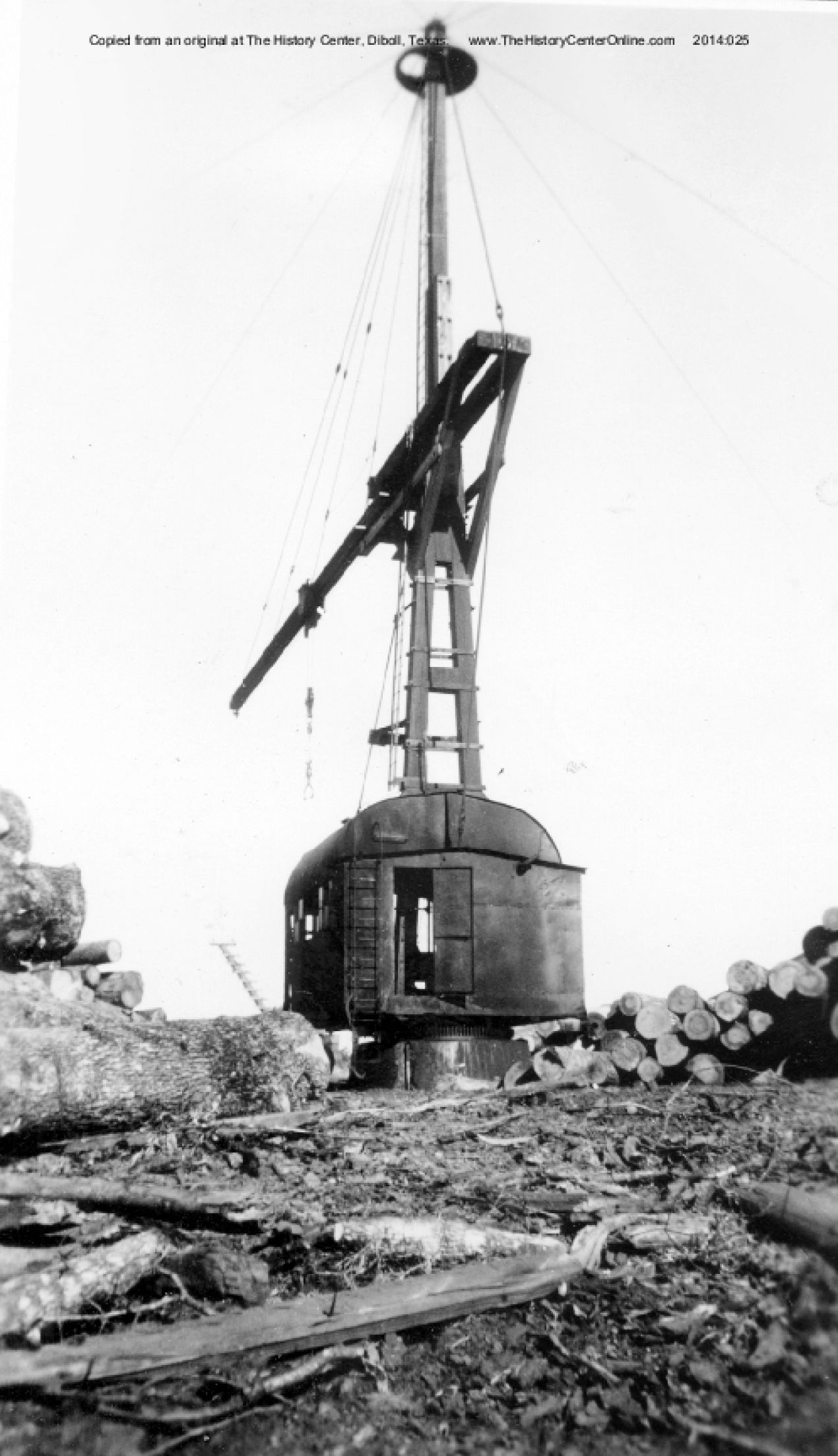 016_WF_Pate_Photographs_SPLCo_Hardwood_Crane