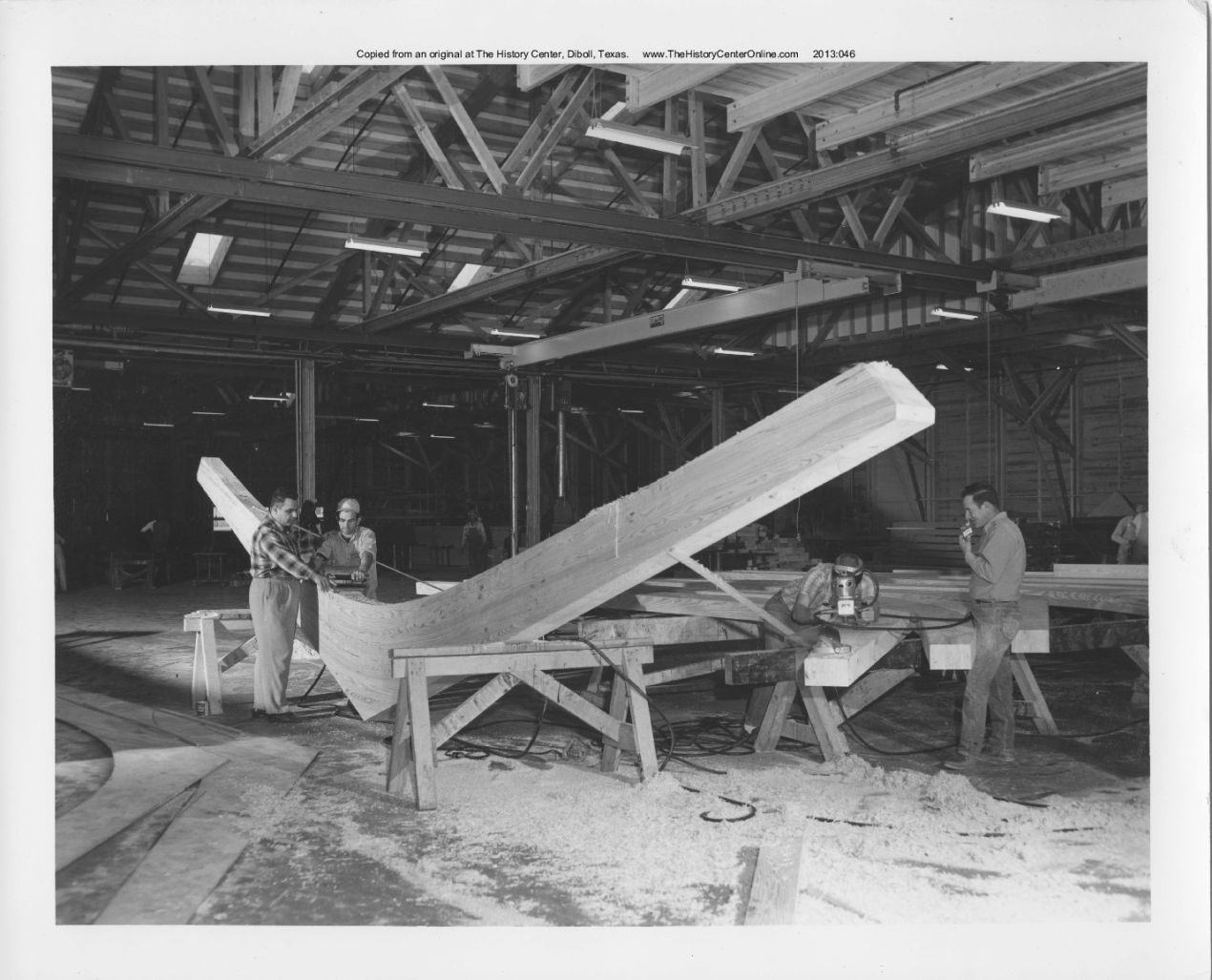 005_TexLam_Photographs_Shaping_Arch