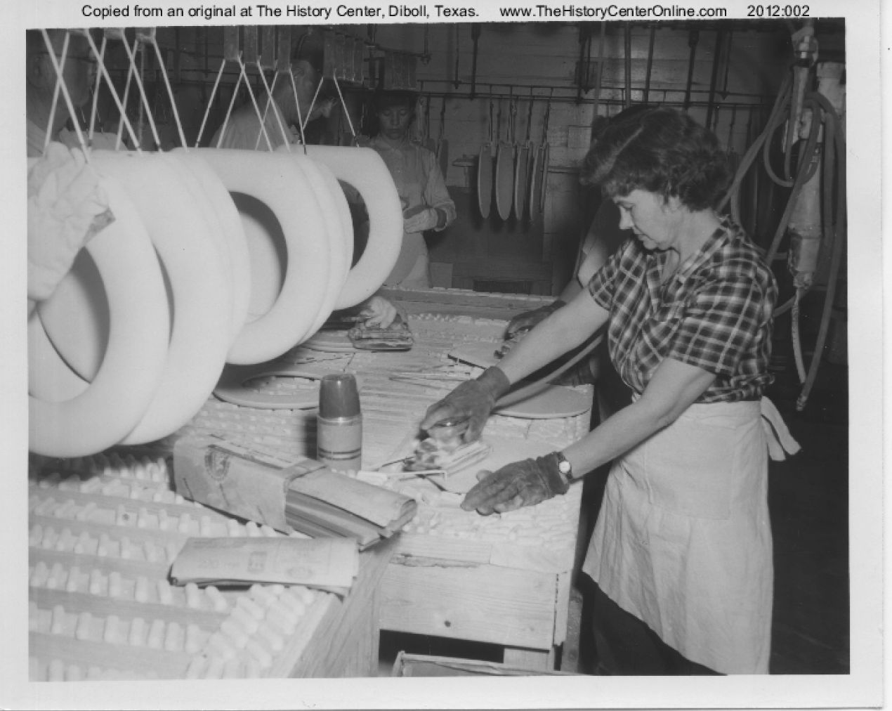 Temple_Seat_Production_04