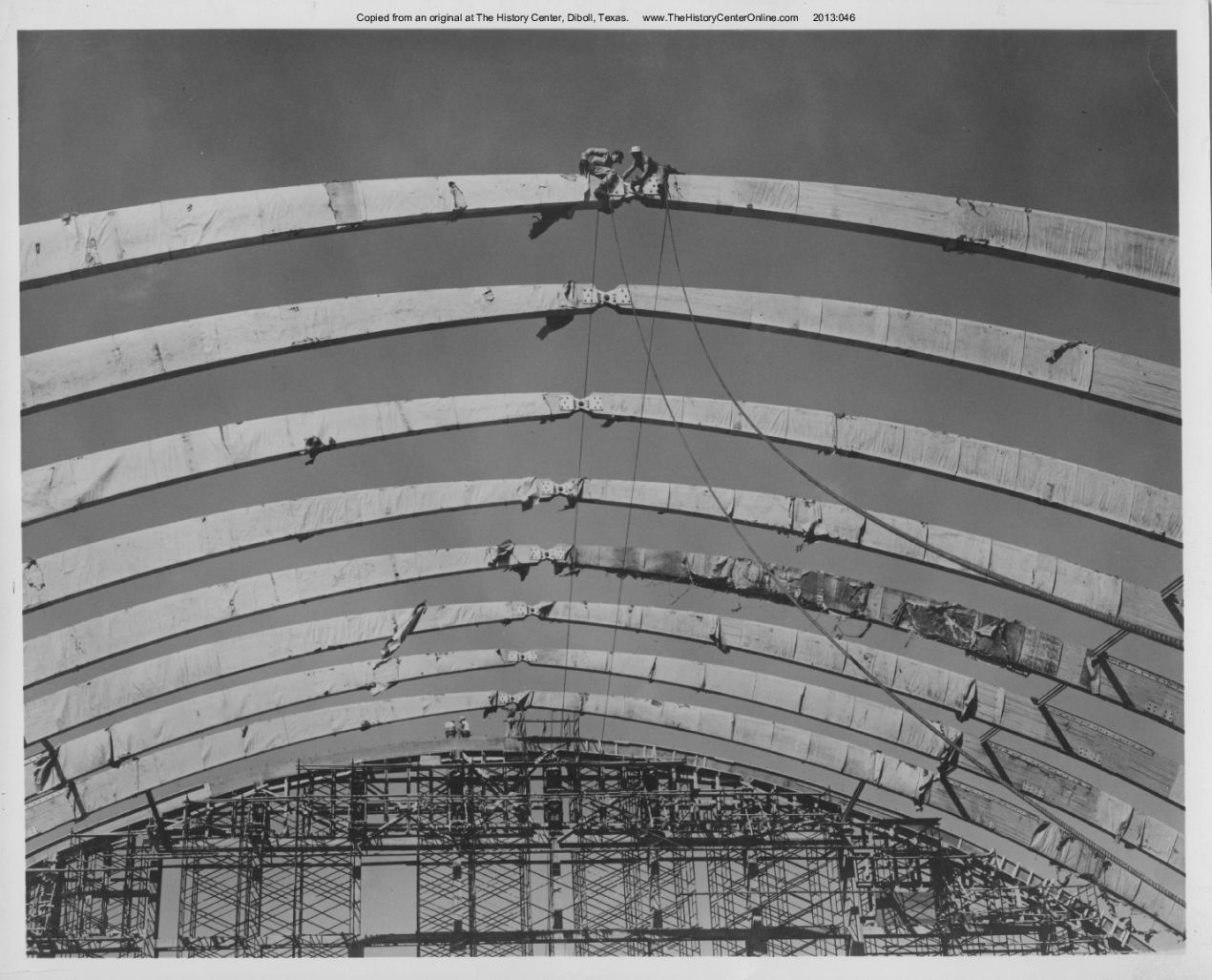 006_TexLam_Photographs_Beams_Construction