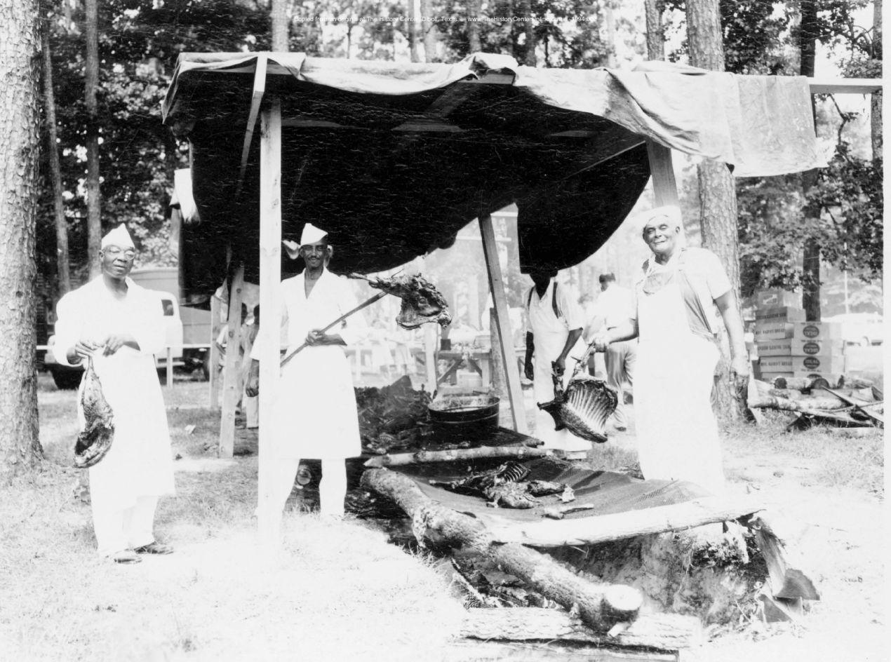 06 017c BBQ Tent