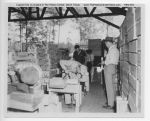 04_090a_Box_Factory