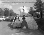 06 079c Diboll Queens Float Forest Festival