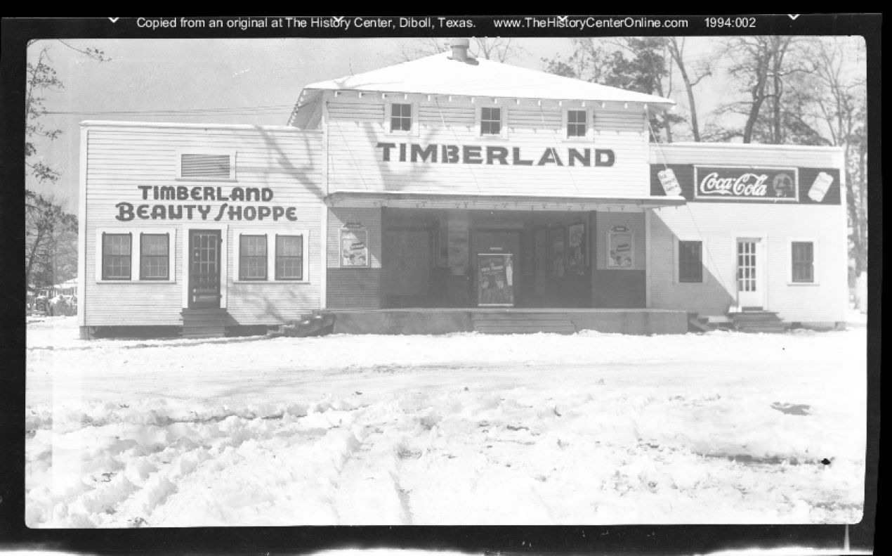 07 014a Timberland Theater