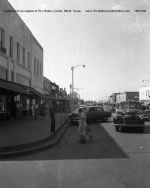 07 012d Downtown Scene