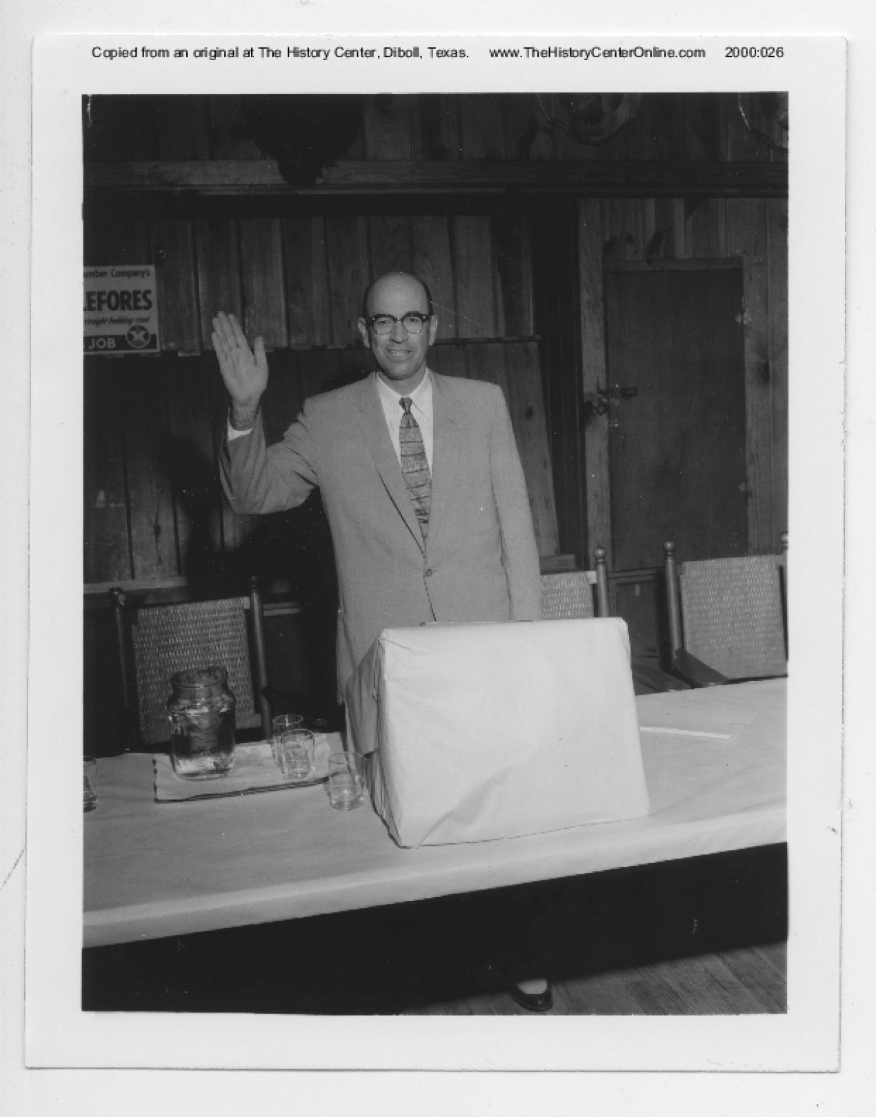 1956, Speaker Otis Locke at Texas Lumber Manufacturers' Association meeting at Boggy Slough, September 8