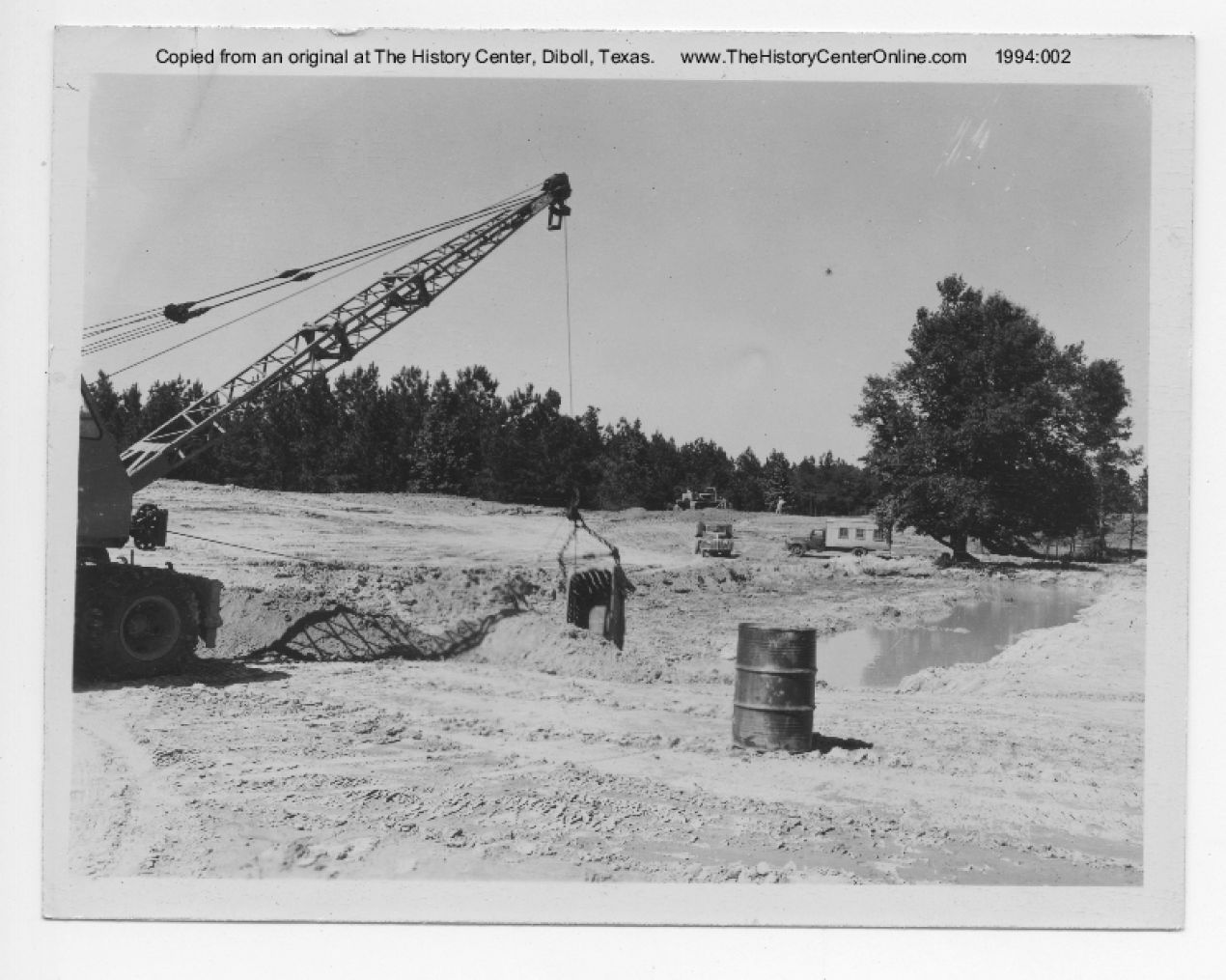 01_134d_Pond_Construction