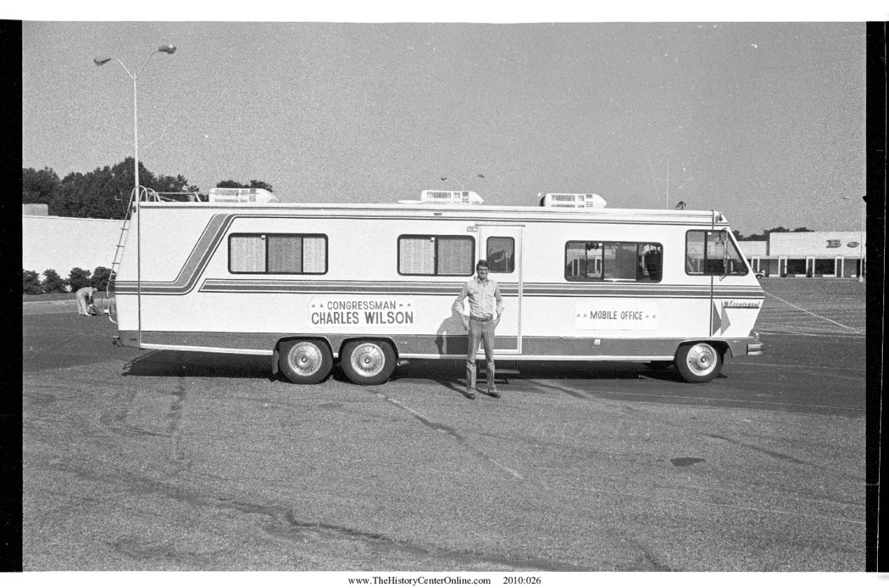 0040 Charlie Wilson Mobile Office, 1979