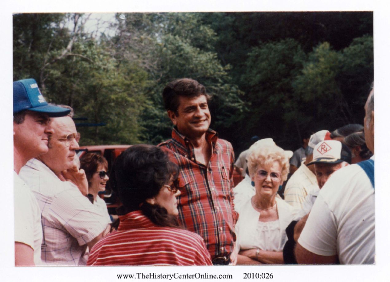 0076 Charlie Wilson at Big Thicket Protest, 1989 A and B