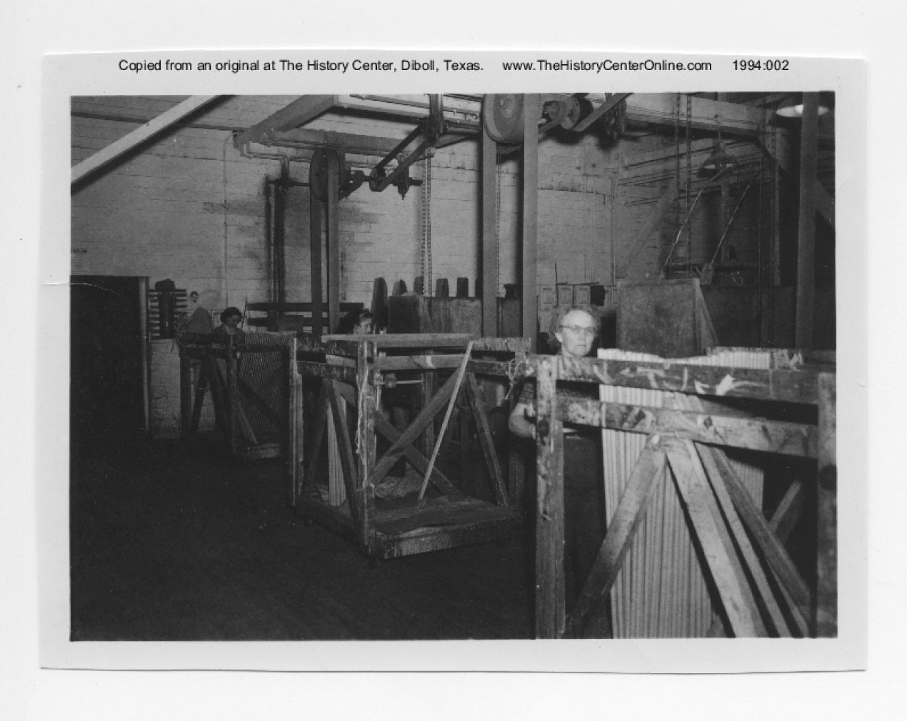 04_083c_Handle_Facotry